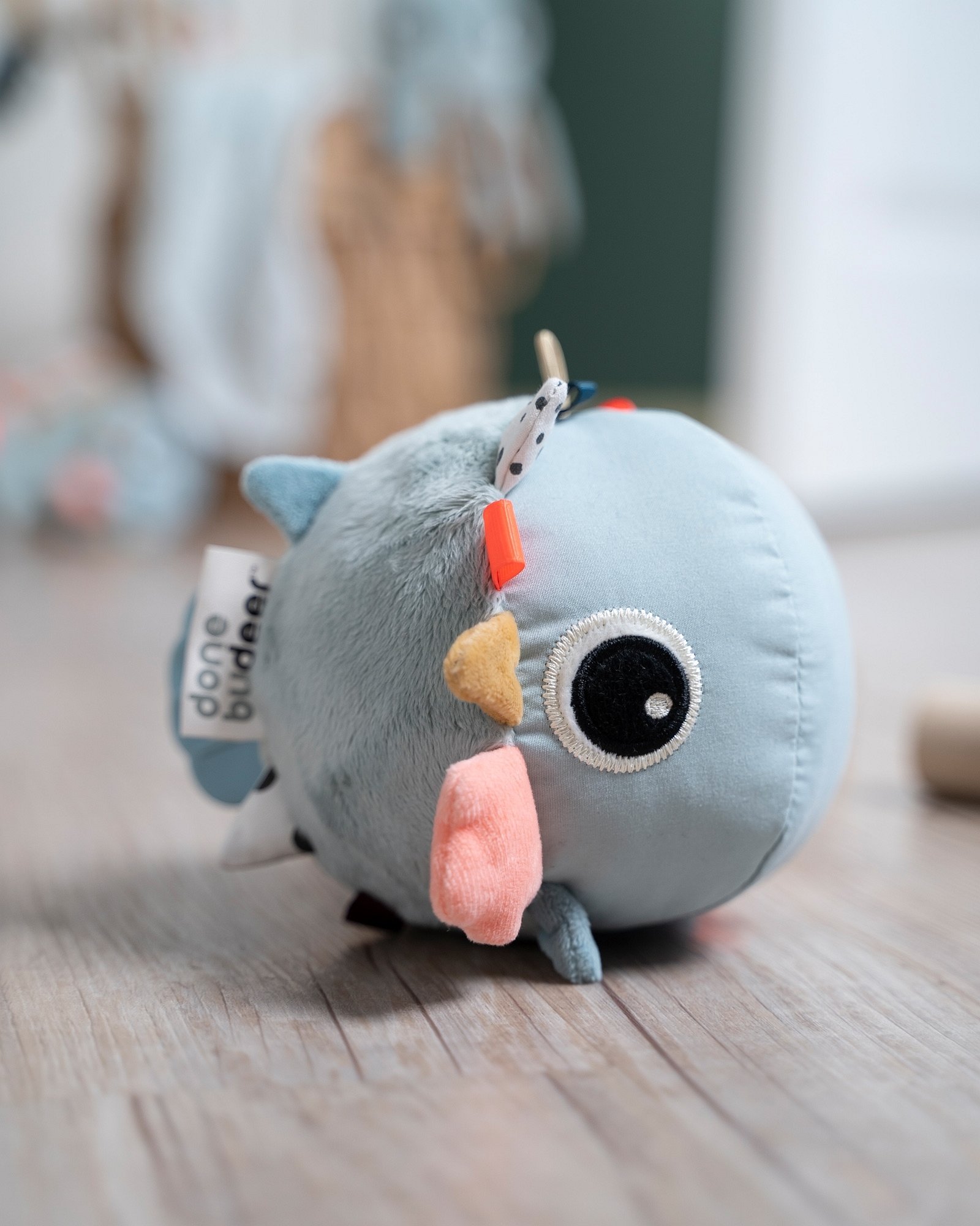 Done by Deer Silikonowa Podkładka Na Stół Krokodyl Croco Powder b81489994cbe44e5966b21590f0ebe56