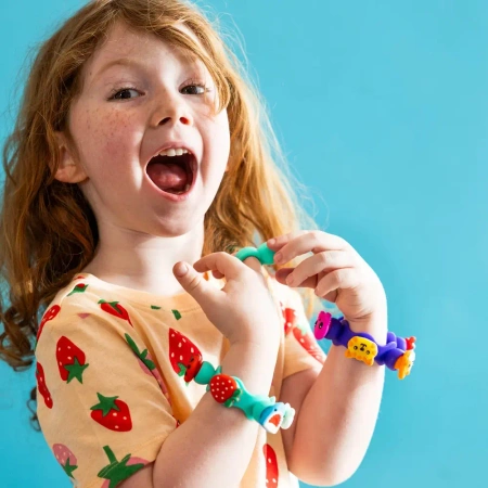 Fat Brain Toy Plip Charms Biżuteria Zestaw Różowy