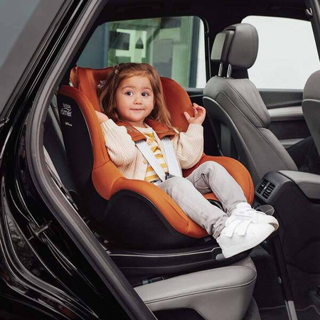 Britax Romer Dualfix 5Z Fotelik Samochodowy 0-18kg + Baza Vario Base 5Z Golden Cognac