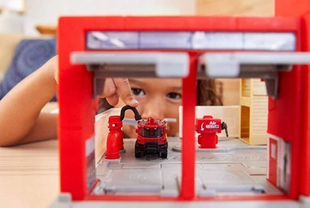 Matchbox Prawdziwe Przygody Remiza Strażacka Zestaw Światła i Dźwięki HBD76 HBL74