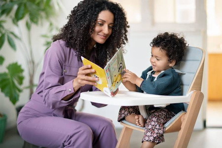 Maxi-Cosi Nesta NewBorn KIt Zestaw Dla Niemowląt i Małych Dzieci Beyond Sky Grey