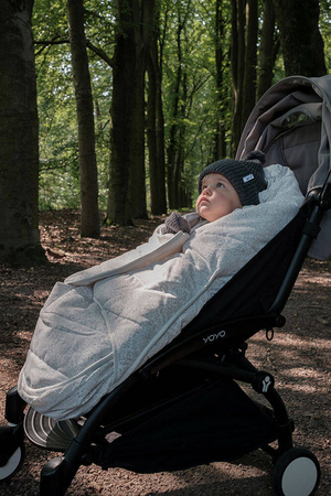 Lodger Czapeczka z wełny merino 100% grafitowa Pigeon 6-12m