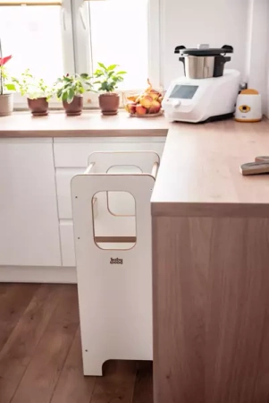 Baby Wood Slim M Kitchen Helper Biały