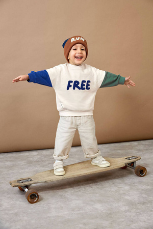 Lassig Bluza z bawełny organicznej GOTS Little Gang Free milky 7-12 m-cy