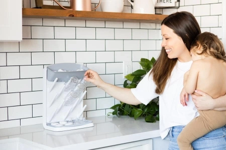 Ubbi Suszarka Stojąca na Butelki i Smoczki Grey