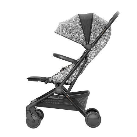 Kinderkraft Pilot 2 Wózek Spacerowy Lunar Black