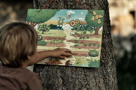 Janod Układanka drewniana magnetyczna z 70 magnesami Ogród