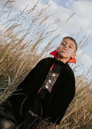 Souza! Kostium peleryna i wampirze zęby Dracula 4-8 lat