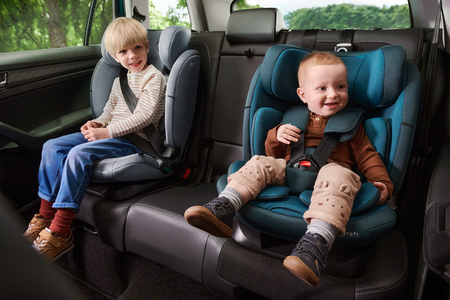 Kinderkraft Oneto 3 I-Size Fotelik Samochodowy 9-36 kg Cool Grey