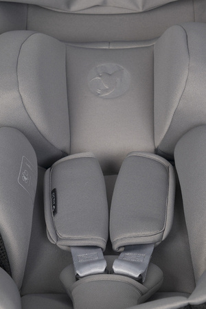 Colibro Petit Pro Fotelik Samochodowy 0-13 kg Dove