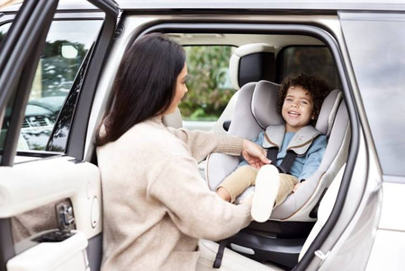 Joie Signature I-Harbour 0-18Kg Carbon + Joie i-Base Encore Baza Obrotowa Do Fotelików Samochodowych