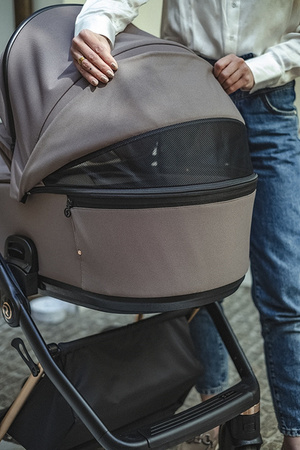 Roan Ivi 2.0 Vintage Wózek Głęboko-Spacerowy Sicilian Olive + Cybex Aton B2 i-Size Fotelik Samochodowy 0-13kg + Baza One Volcano Black