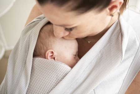 Chicco Boppy Comfyhug Nosidełko Ballerina Rose