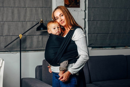 LennyLamb, Chusta do noszenia dzieci, mała jodełka czarny Heban