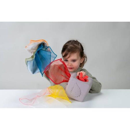 Taf Toys Pojemnik Z Wyskakującymi Chusteczkami