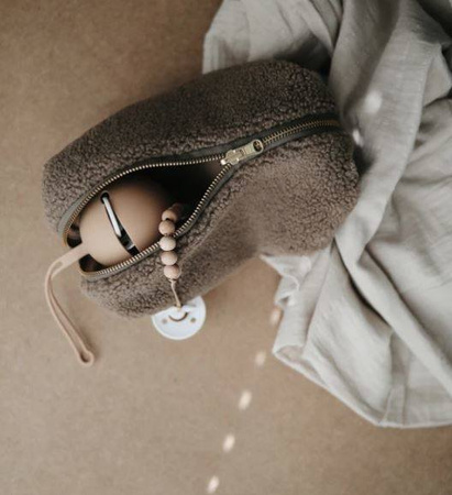 Mushie - Etui Na Smoczek Do Wózka Kula Ball BLUSH