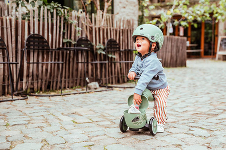 Scootandride Highwaykick 1 Lifestyle 2w1 Jeżdzik i Hulajnoga Trójkołowa z Zamykanym Schowkiem 1-5 lat Green Lines