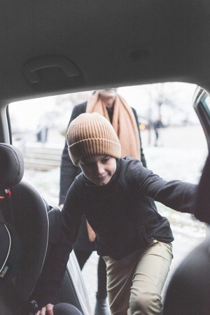 BeSafe Izi Flex Fix I-size Fotelik Samochodowy 15-36kg Metaliczny Melange