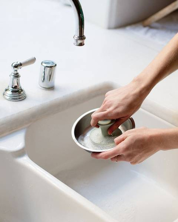 EZPZ Silikonowa Myjka Czyścik Do Naczyń Bez Bakterii Szary Pastelowa Zieleń