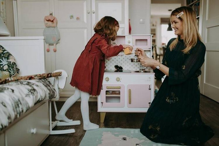 Janod Candy Chic Duża Kuchnia Drewniana z Dźwiękiem i Akcesoriami