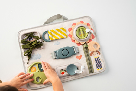 Taf Toys Tablica Edukacyjna Zabawa A KUKU i trening rączek