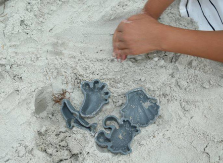 Funkit World Scrunch Silikonowe Foremki Do Piasku 4 szt. Ciemny Szary