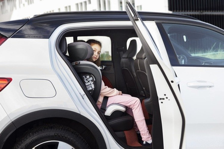 BeSafe Izi Flex S-Fix Fotelik Samochodowy 15-36 Czarny Cab