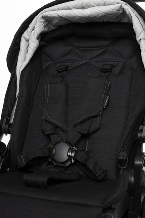 Muuvo Quick SE 2 Wózek Głęboko-Spacerowy Chromium Black + Cybex Aton B2 i-Size Fotelik Samochodowy 0-13kg + Baza One Volcano Black