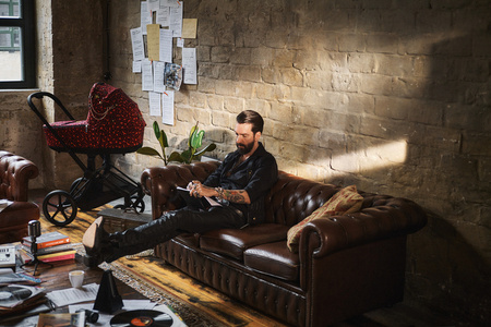 Cybex Priam 4.0 Wózek Głęboko-Spacerowy Rosenrot Red by Alec Voelkel