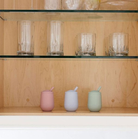 Ezpz Silikonowy Kubeczek Ze Słomką Mini Cup + Straw Training System 120ml Pastelowy Róż