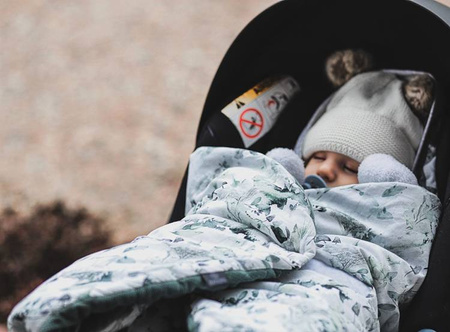 Makaszka Kocyk Do Fotelika Sage Green