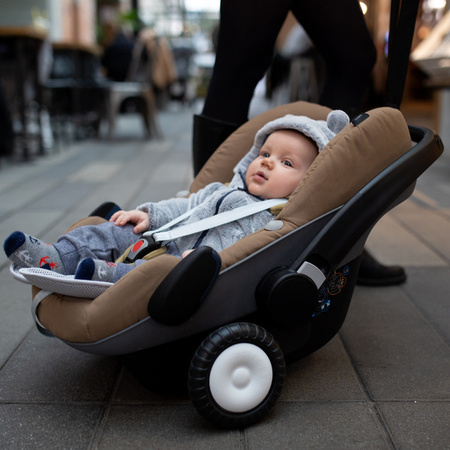 Rollersy Adaptery Z Kółkami Do Fotelików Samochodowych Black