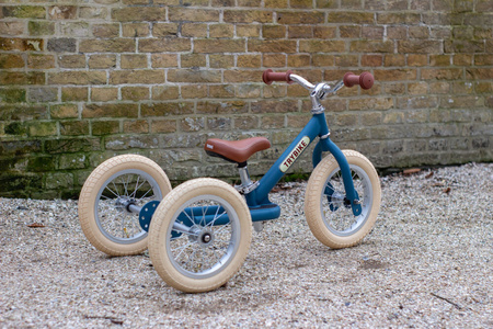 Trybike Pierwszy Rowerek Trójkołowy Dziecięcy Biegowy 2w1 Niebieski