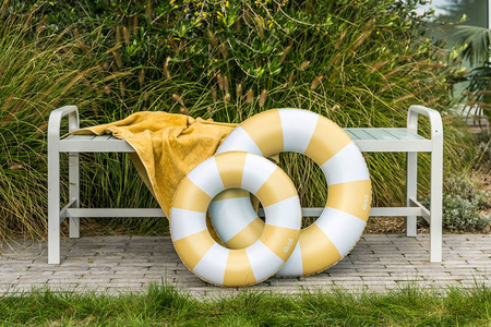 QUUT Kółko do pływania średnie Ø 60 cm Banana Blue