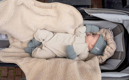 Lodger Czapeczka z Wełny Merino 100% 3-6 msc Miętowa Silk