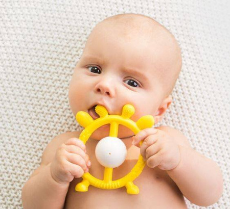 Dumel Giligums Grzechotka