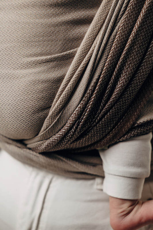 LennyLamb Moja Pierwsza Chusta Do Noszenia Dzieci, Tkana Splotem Jodełkowym, Mała Jodełka Rozmiar M 4,6m 100% Bawełna Baby Caffe Latte