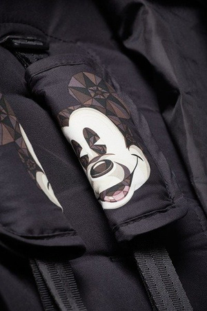 Disney by Easywalker Buggy XS Wózek spacerowy z osłonką przeciwdeszczową Minnie Ornament