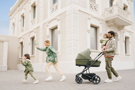 Easywalker Harvey 3 Wózek Spacerowy Steel Blue (zawiera stelaż, siedzisko z budką i pałąkiem z ekoskóry)