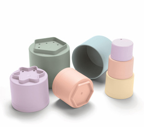 Dantoy Wieża z kubków 7 elem. 