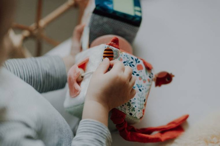 LILLIPUTIENS Kostka aktywizująca wielofunkcyjna Lisiczka Alice 3 m+