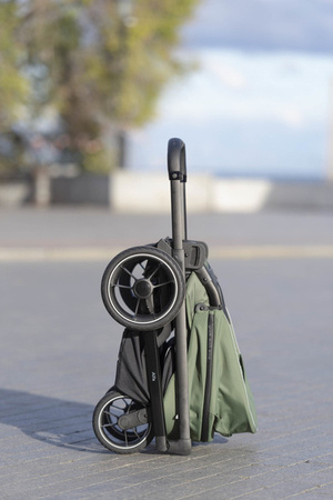 Carrello Alfa 2024 CRL-5508 Wózek Spacerowy Midnight Black