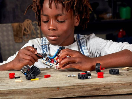 Lego Technic Miniładowarka V29 42116