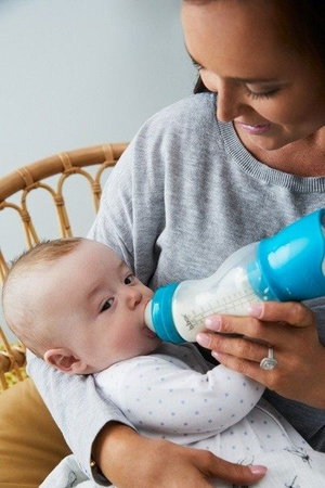 B.Box Butelka dla niemowląt z dozownikiem 240 ml Zielony