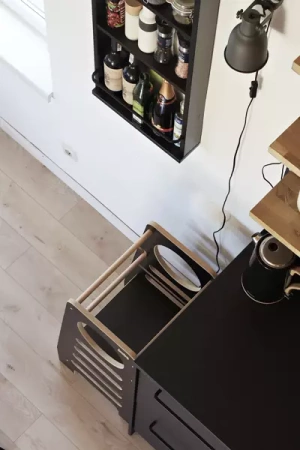 Baby Wood Kitchen Helper M Czarny