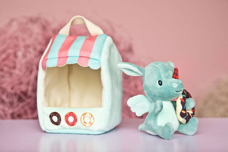 LILLIPUTIENS Sklepik z donutami Smoka Joe 2 lata+