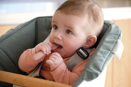 Beaba Zestaw 2 silikonowych pierwszych łyżeczek-gryzaków Cotton candy/sorbet