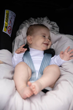 Piapimo Otulacz Do Fotelika Samochodowego i Gondoli Szary