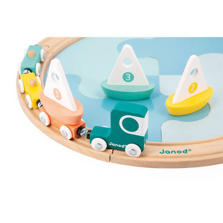 Janod Pociąg Drewniany z Torami, Łódkami i Makieta Jeziora Bolid