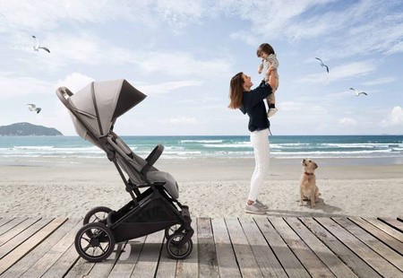 Inglesina Maior 2023 Wózek Spacerowy Taiga Green